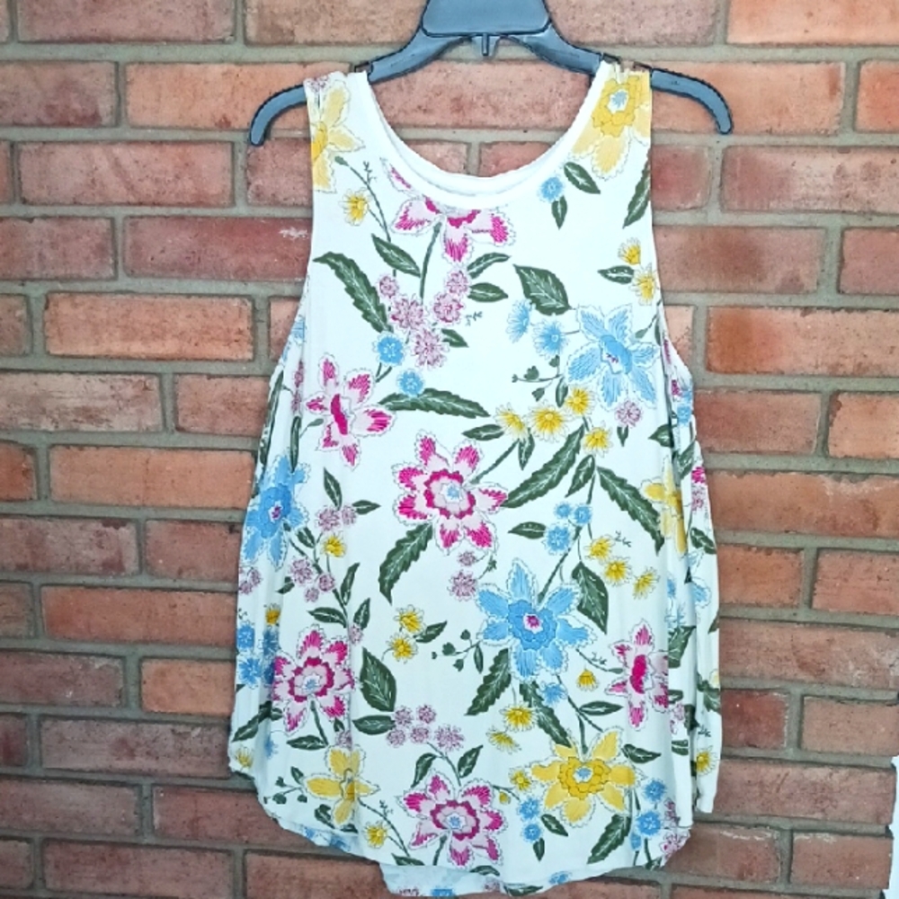 Old Navy Luxe Floral Tank Size Largw